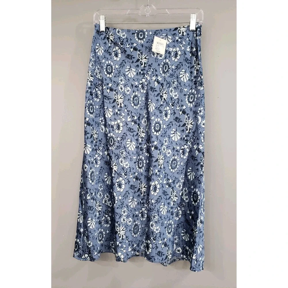 Size 2 Club Monaco Trycia Floral Midi Skirt Blue White Flower Floral cottagecore